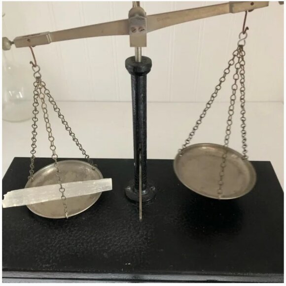Vintage * MCM German Beam Scale with Weights & Measures - Picture 6 of 11